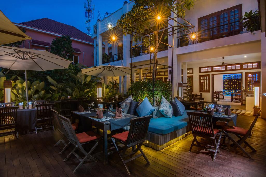 Apsara Centrepole Hotel Siem Reap Exterior photo