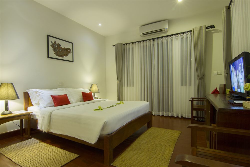 Apsara Centrepole Hotel Siem Reap Exterior photo